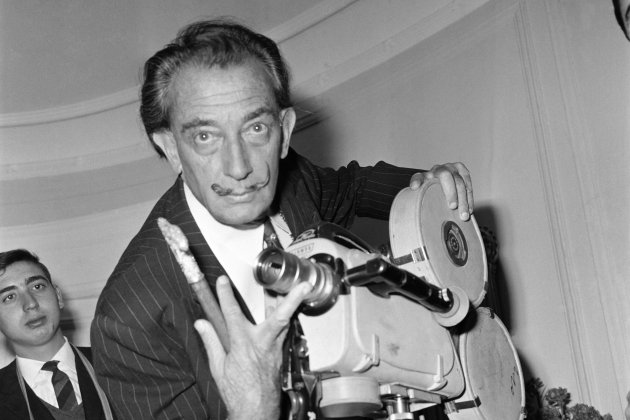 XL03 Dalí, amb càmera de cinema a Madrid