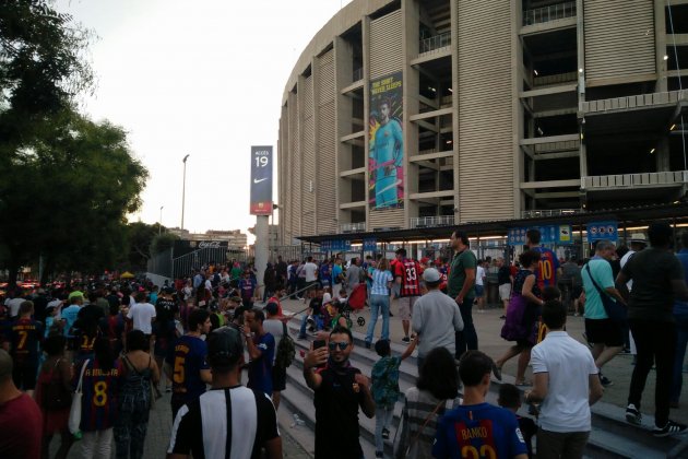 Voltants Camp Nou 