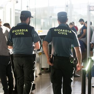 guardia civil aeroport efe guardia civil aeroport efe