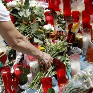 flors rambla atemptat barcelona efe flors rambla atemptat barcelona efe
