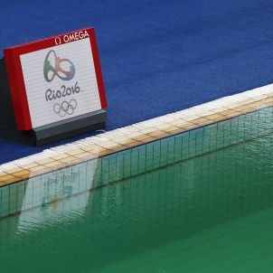 Aigua verda piscina Jocs Olímpics EFE Aigua verda piscina Jocs Olímpics EFE