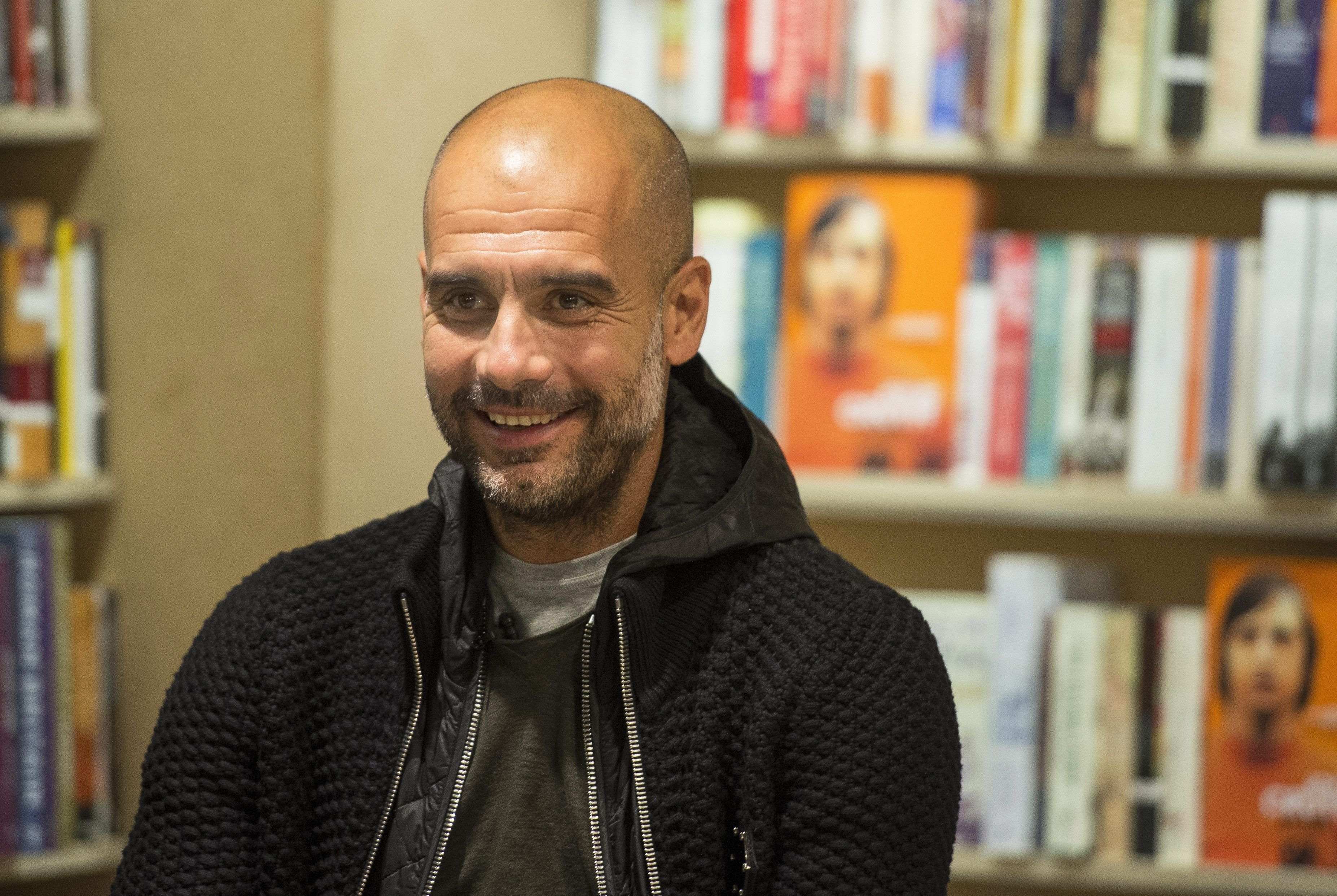 Pep Guardiola presentacio autobiografia Cruyff EFE Pep Guardiola presentacio autobiografia Cruyff EFE