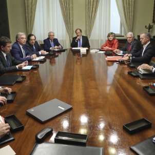 Puigdemont declines to go to the Senate Puigdemont declines to go to the Senate