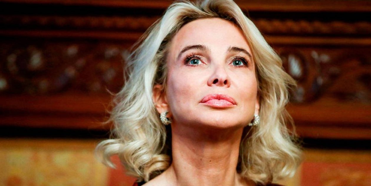 Corinna Larsen, ex-lover of Juan Carlos I, called to court over Spanish corruption web