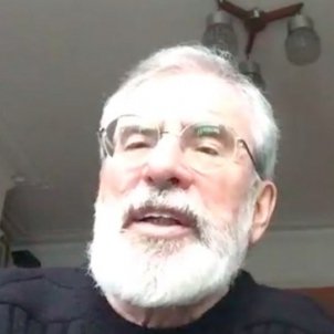 Ireland's Gerry Adams tells jailed Catalan leaders: "You know we support you" Ireland's Gerry Adams tells jailed Catalan leaders: "You know we support you"