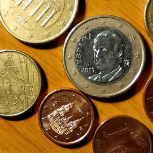 MEPs ask: should the face of ex-king probed for fraud be on Europe's currency? MEPs ask: should the face of ex-king probed for fraud be on Europe's currency?