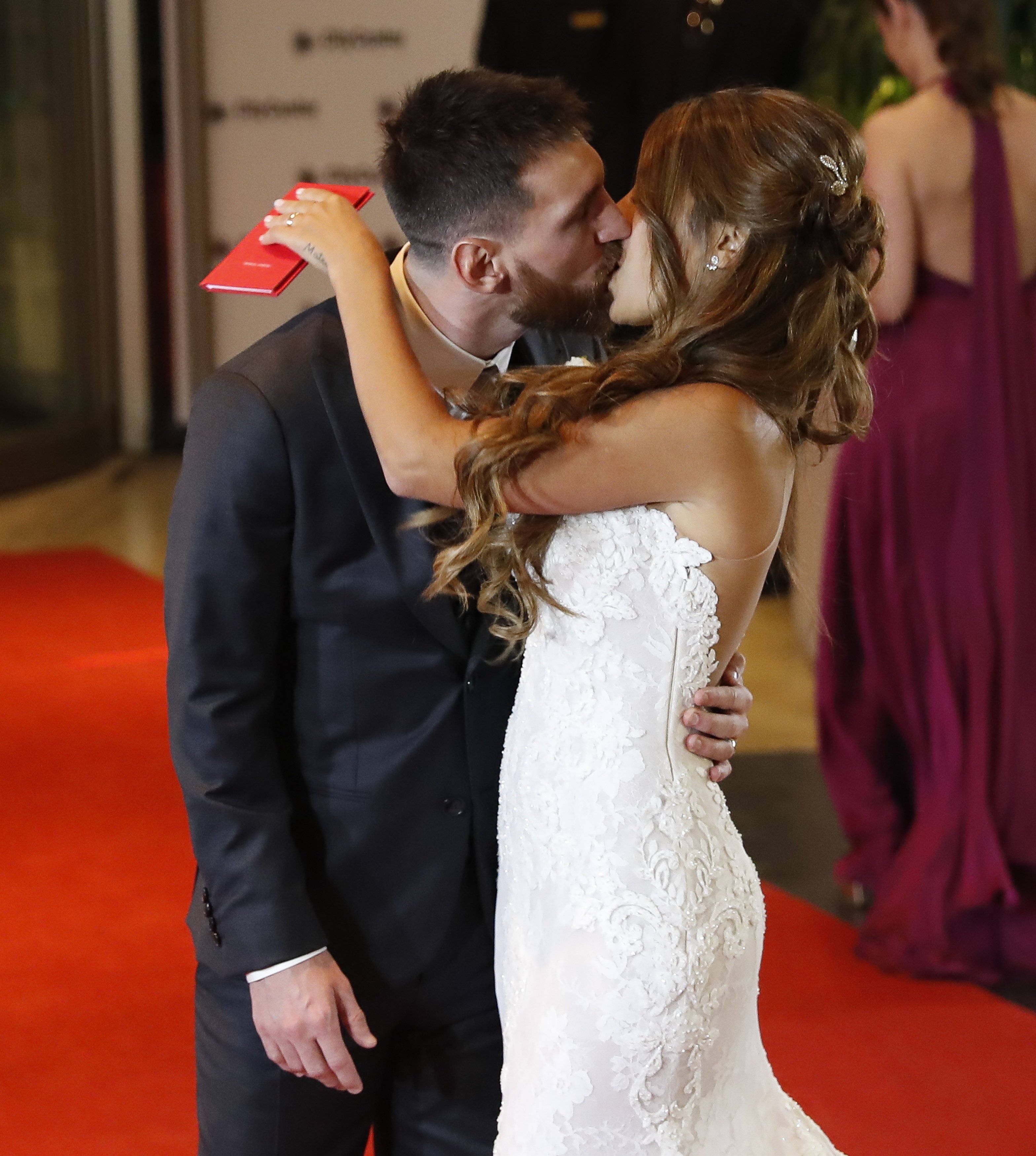 Messi and Antonella celebrate their wedding with a tattoo