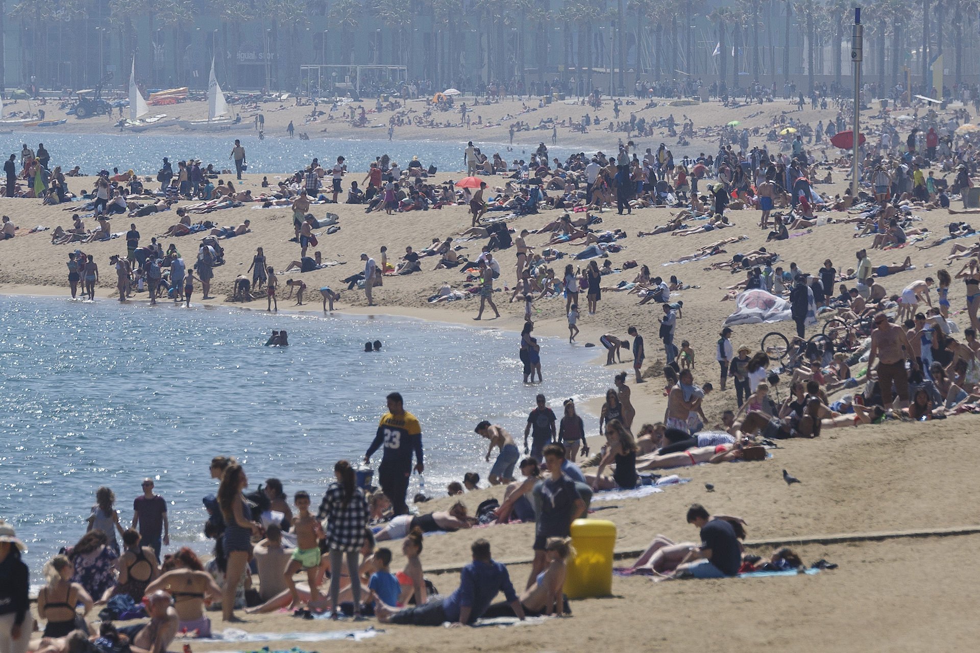 Record occupancy on Catalan coast due to fear of terrorism