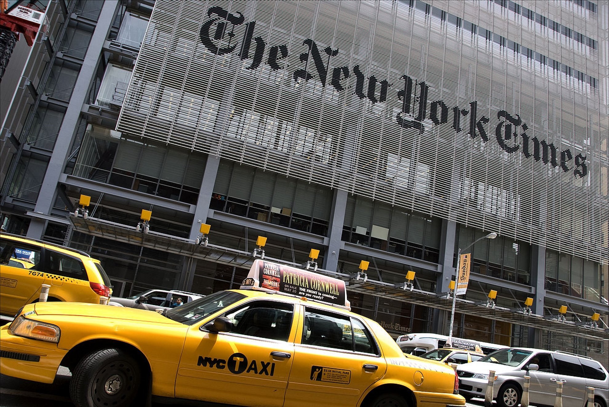 'The New York Times' portrays the career in ruins of Cs leader Albert Rivera