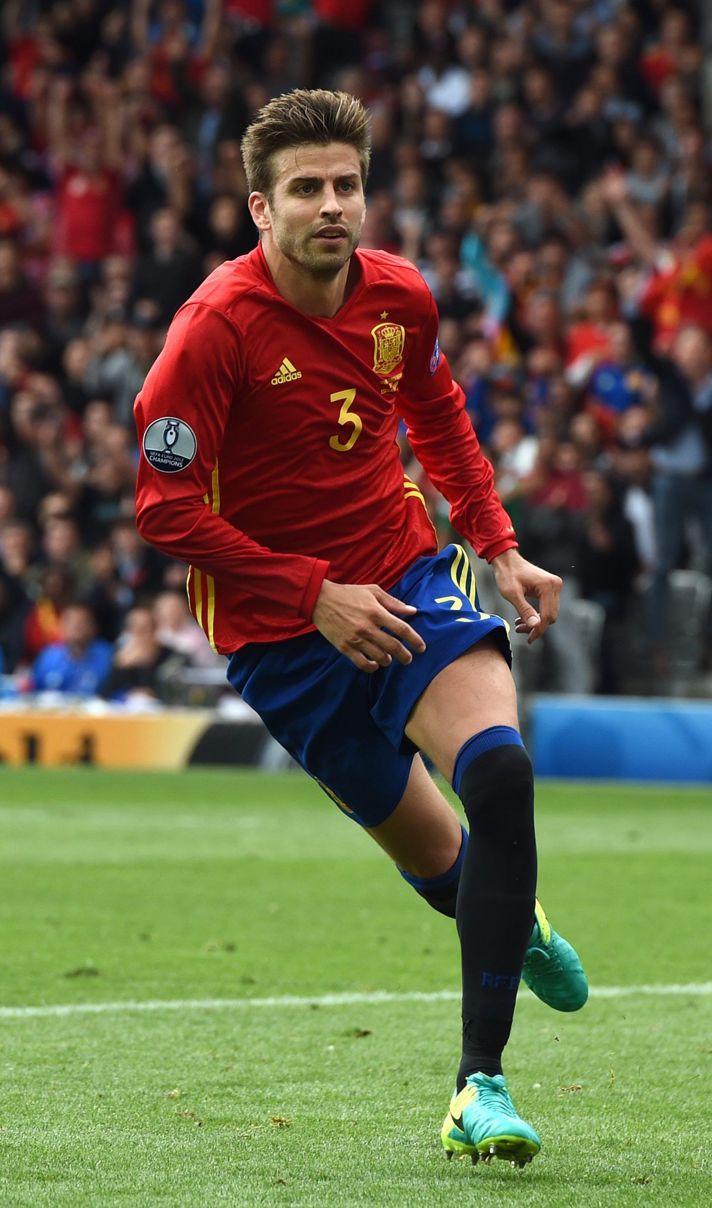 Piqué conmemora el Mundial de España... con una senyera