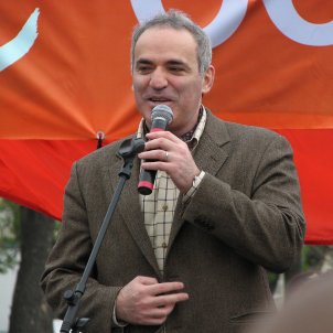 Kasparov recommends Spain look towards the UK instead of Turkey Kasparov recommends Spain look towards the UK instead of Turkey