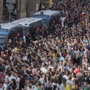 Call for withdrawal of Spanish police forces overflows streets of Catalonia Call for withdrawal of Spanish police forces overflows streets of Catalonia