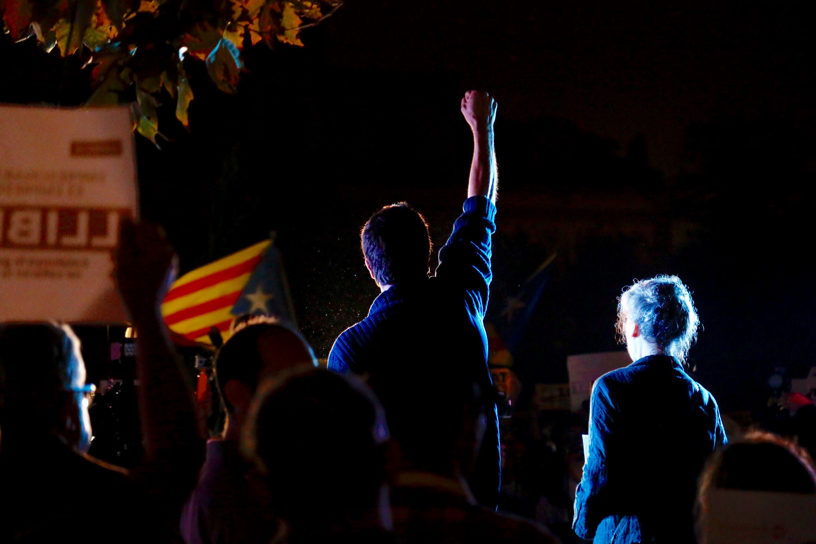 Miles de voces piden huelga general: "Queremos el Govern que hemos votado"