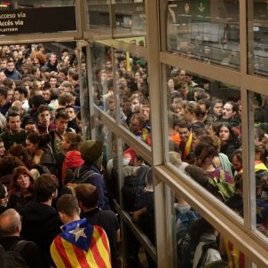 The 'countrywide standstill' blocks the border and trains to Madrid The 'countrywide standstill' blocks the border and trains to Madrid