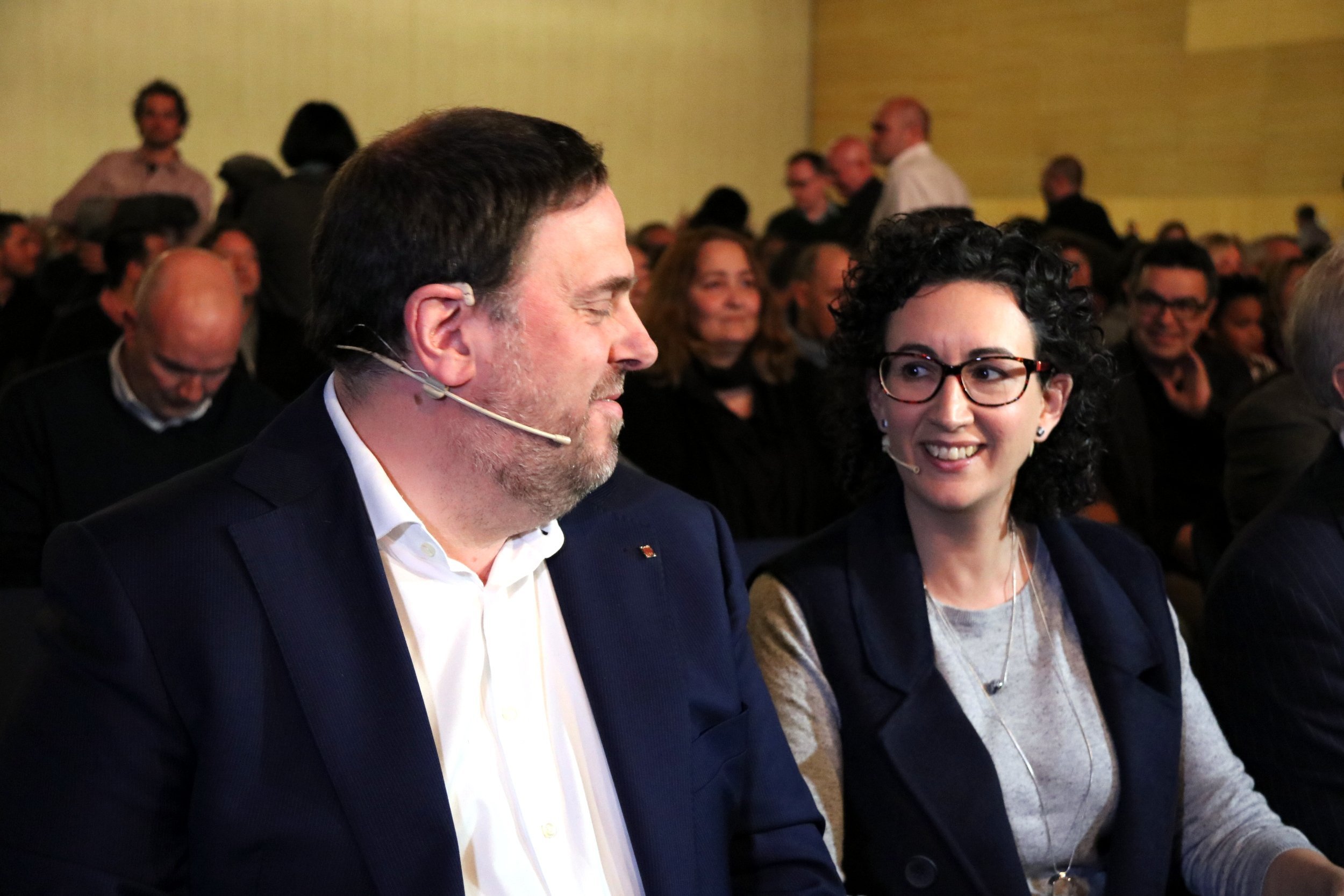 Junqueras i Rovira aposten per la unilateralitat si no es pacta un referèndum