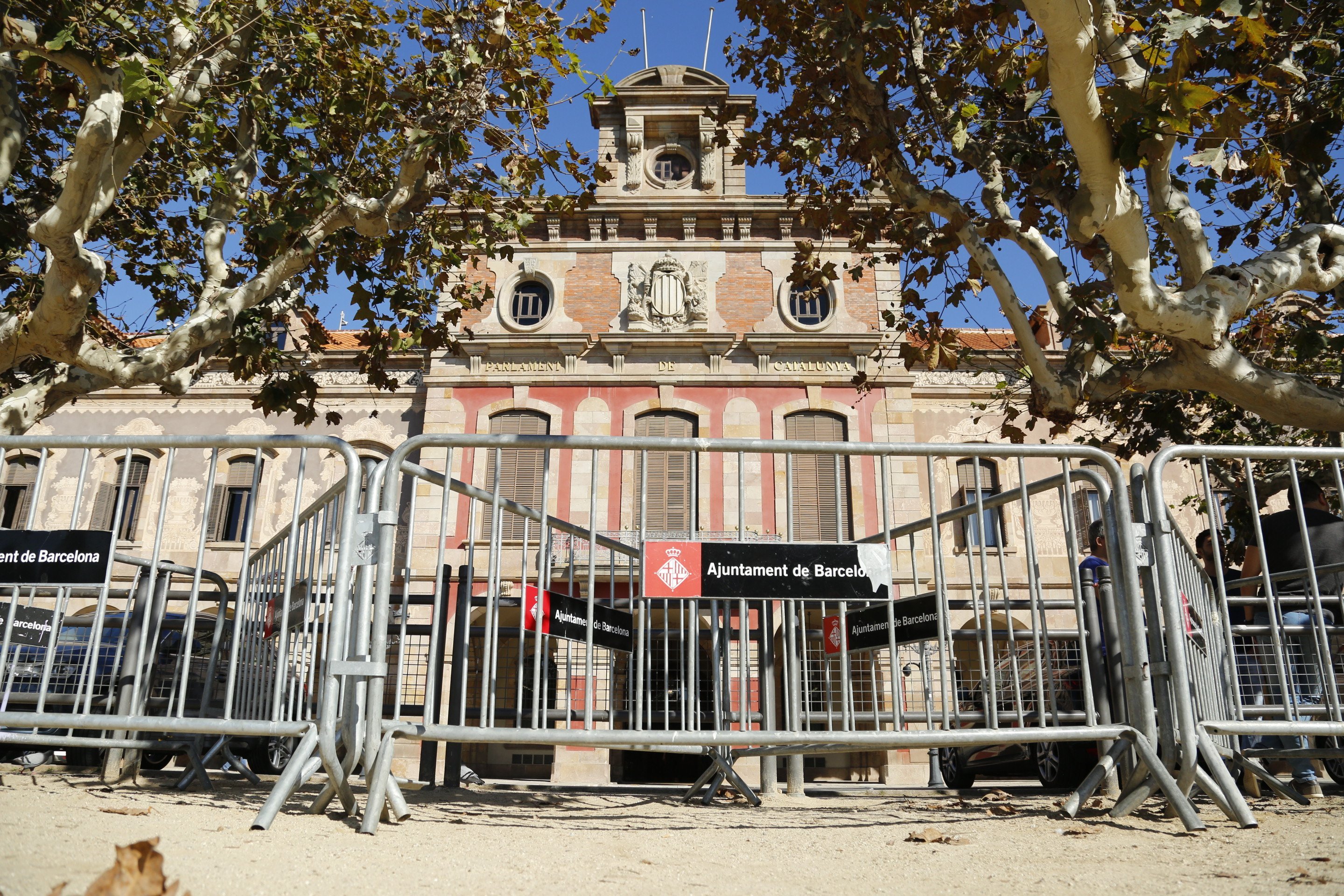 Maratón negociador en el Parlament para decidir el nuevo presidente