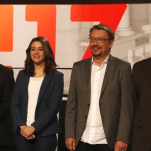Commons slam the door on helping Cs control Catalan parliament Commons slam the door on helping Cs control Catalan parliament