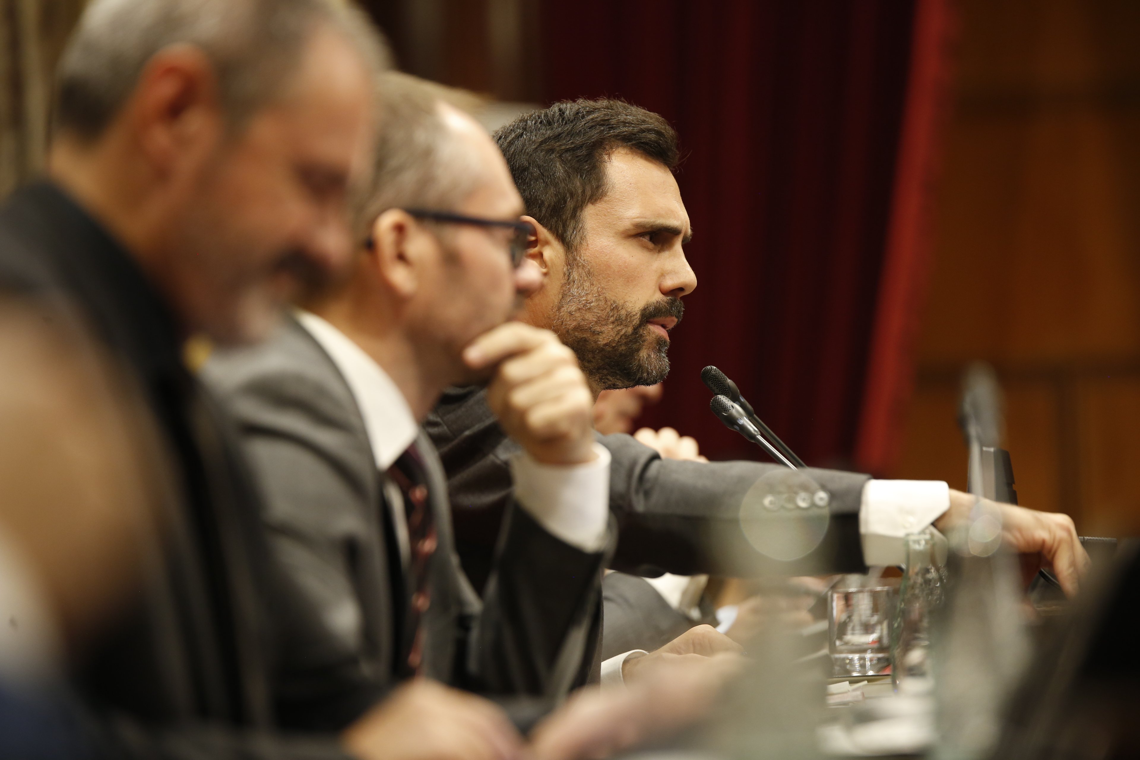 Prosecutors seek retrial of Roger Torrent and 3 other Catalan MPs who were acquitted