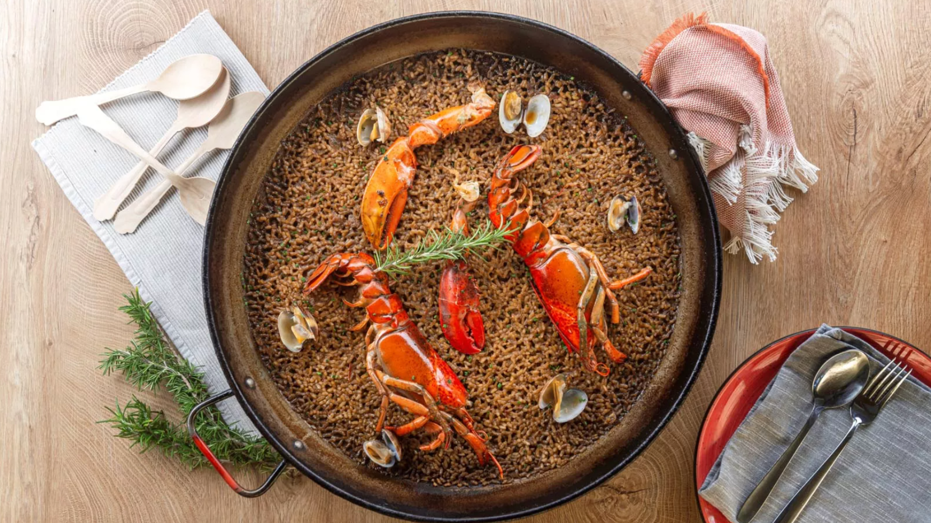 Best paella in Barcelona: 5 restaurants for a flavourful dining experience