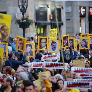 Effects of article 155 intervention in Catalonia: 259 fired, 7 in exile, 9 in prison Effects of article 155 intervention in Catalonia: 259 fired, 7 in exile, 9 in prison