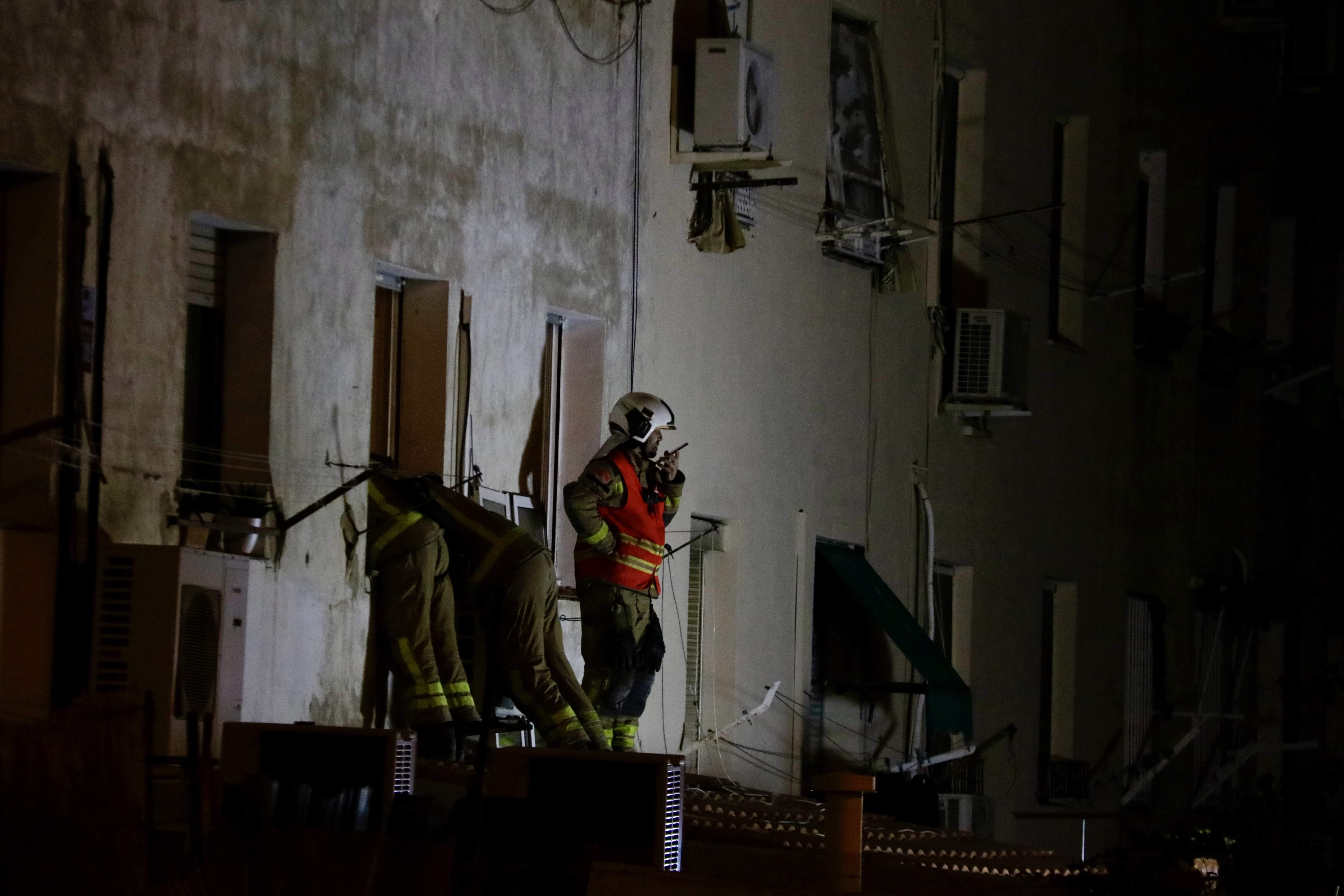Three tragic deaths revealed after partial collapse of Badalona housing block