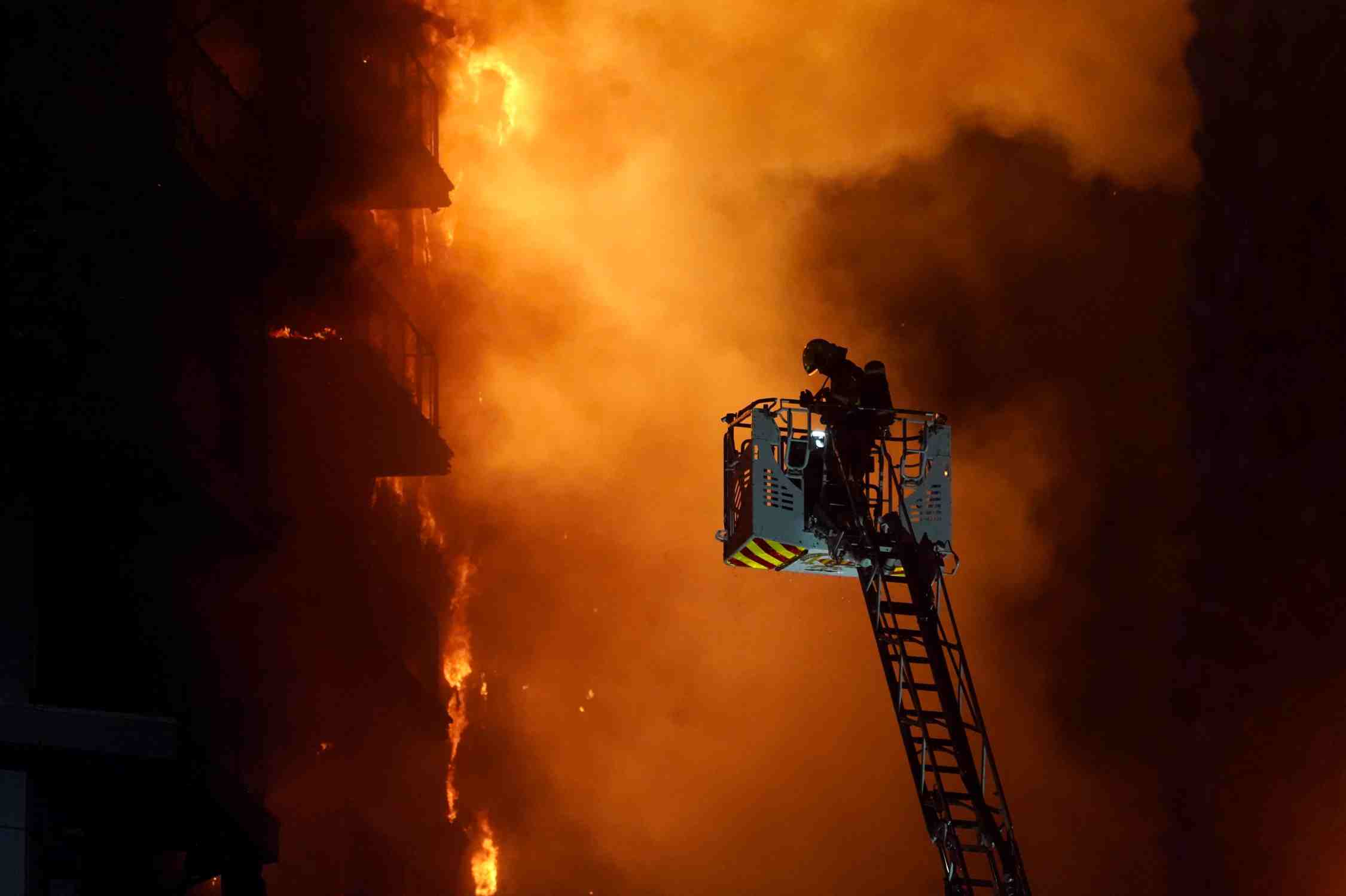 New development over the València fire that killed ten: police have learned where it started