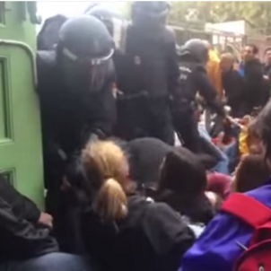 New images emerge of the police repression of the Catalan referendum New images emerge of the police repression of the Catalan referendum