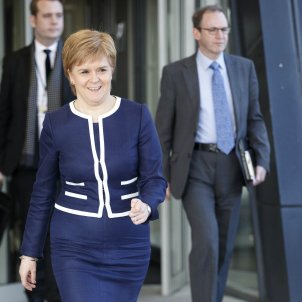 Sturgeon celebrates withdrawal of extradition warrants Sturgeon celebrates withdrawal of extradition warrants