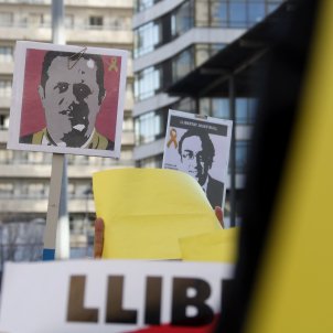 Wave of support for Catalan prisoners joining hunger strike Wave of support for Catalan prisoners joining hunger strike