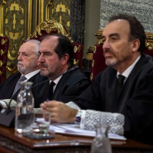 What do sedition and rebellion mean in Spanish law? What do sedition and rebellion mean in Spanish law?