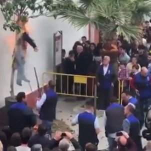 Carles Puigdemont effigy burnt and shot in Seville Carles Puigdemont effigy burnt and shot in Seville