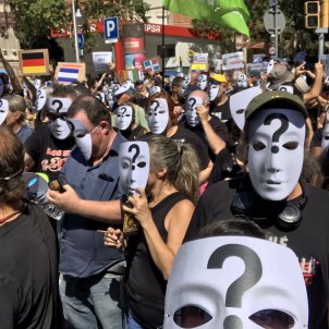 Sagrada Família protesters call for truth on the Barcelona terror attacks Sagrada Família protesters call for truth on the Barcelona terror attacks