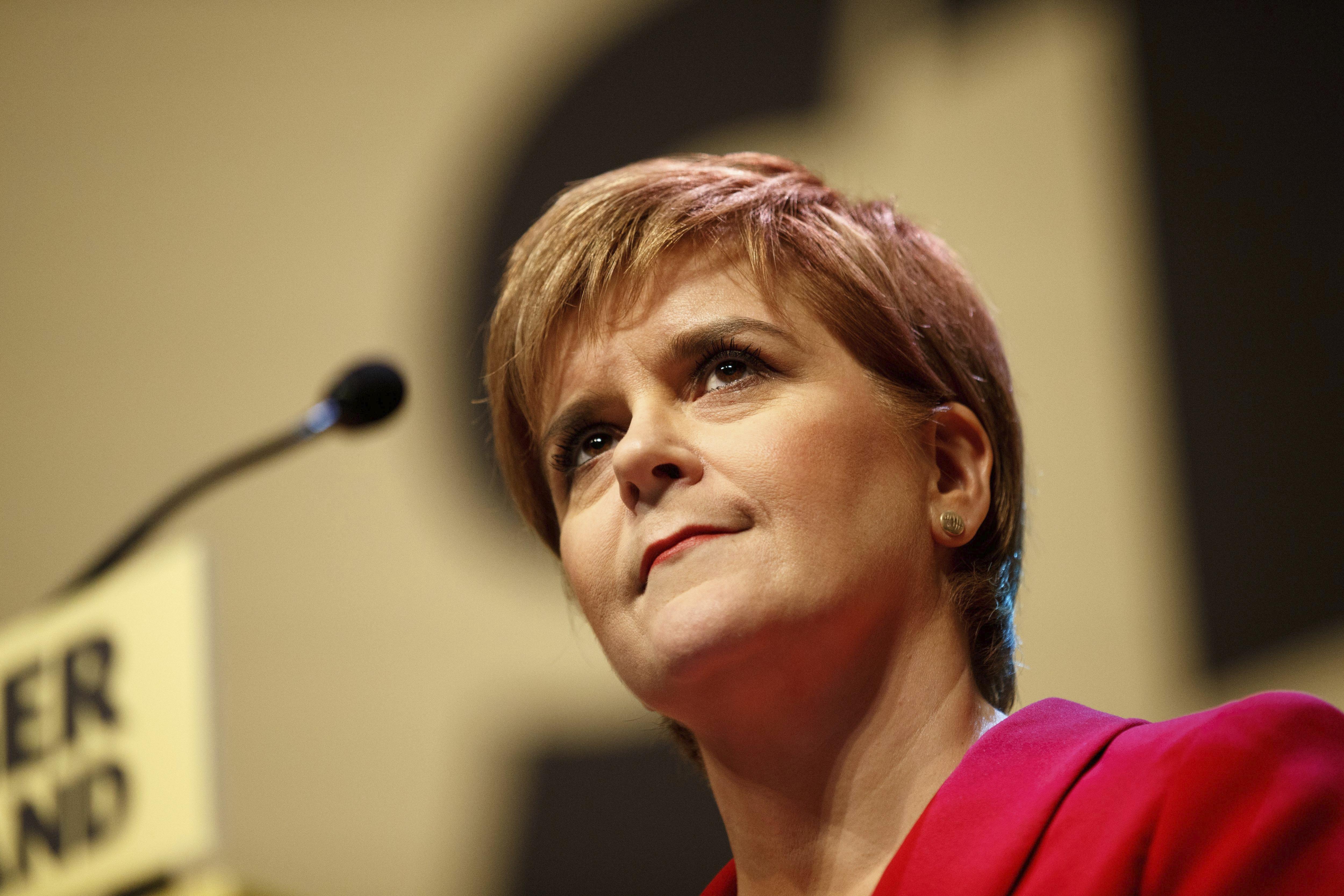 Sturgeon solicitará un nuevo referéndum a Londres a finales de esta semana