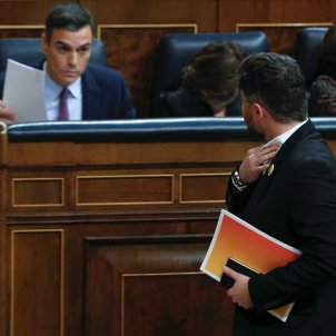 Sánchez on the edge of the abyss and in the hands of ERC Sánchez on the edge of the abyss and in the hands of ERC