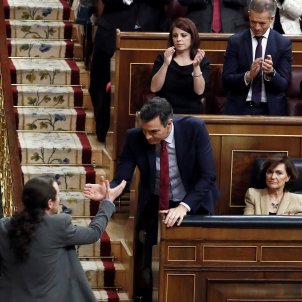 Pedro Sánchez returned as Spanish prime minister by two votes Pedro Sánchez returned as Spanish prime minister by two votes