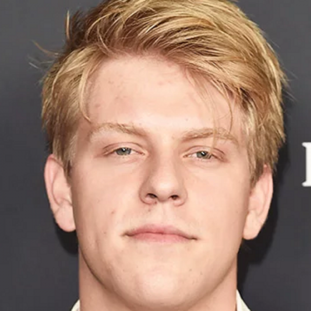 Muere el actor Jackson Odell a los 20 años