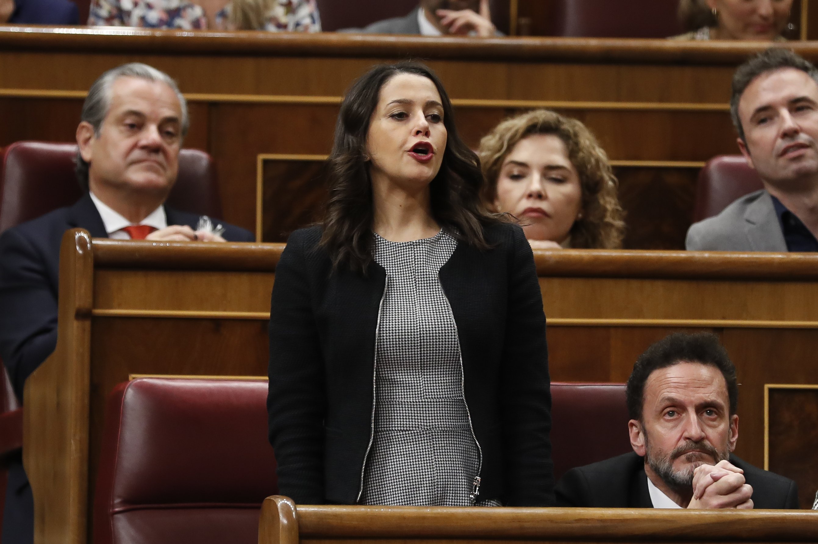 Arrimadas parla de l'embaràs i què espera, nen o nena: "A finales de mayo"