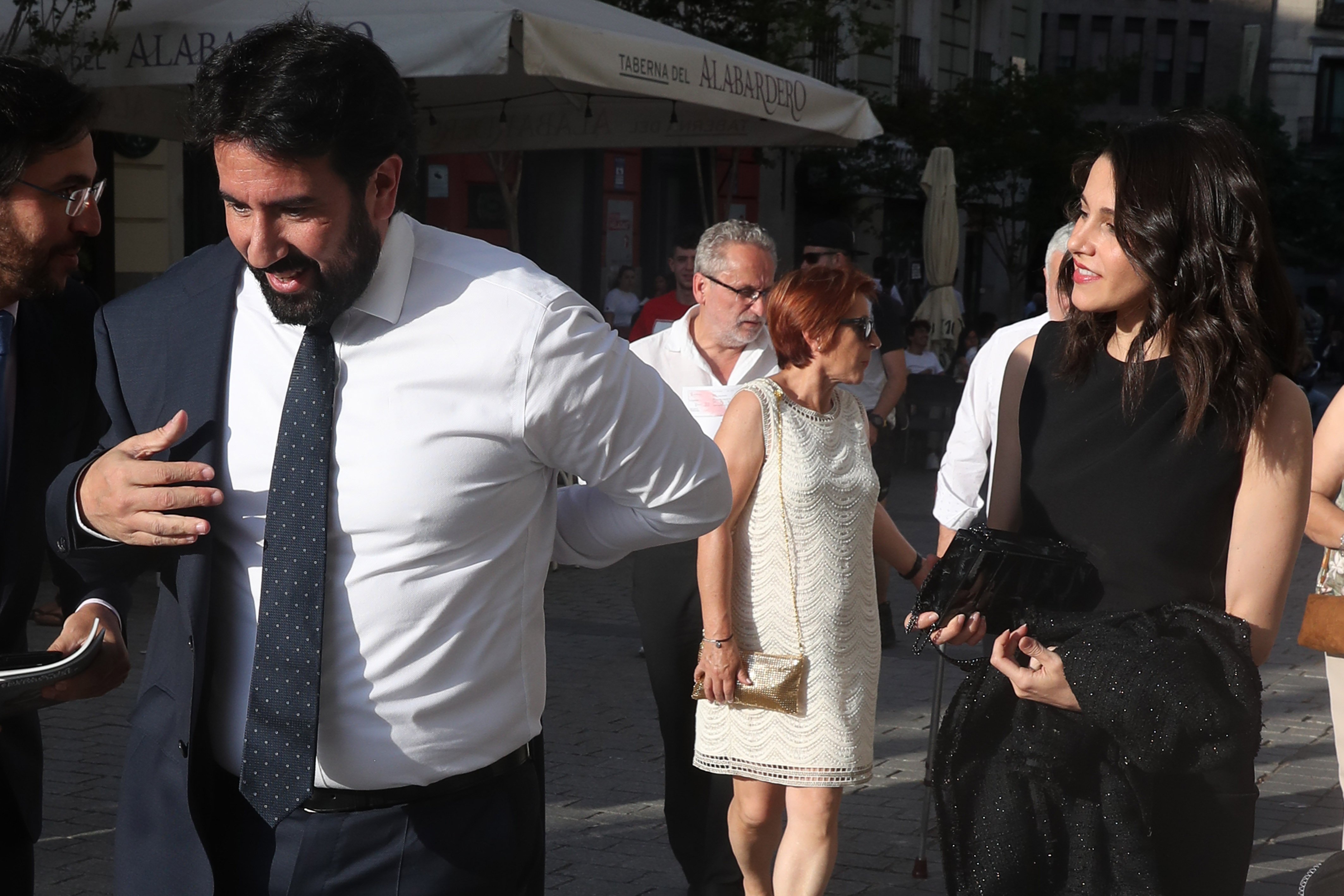 El marido de Inés Arrimadas cuelga un emotivo vídeo sobre el niño que esperan