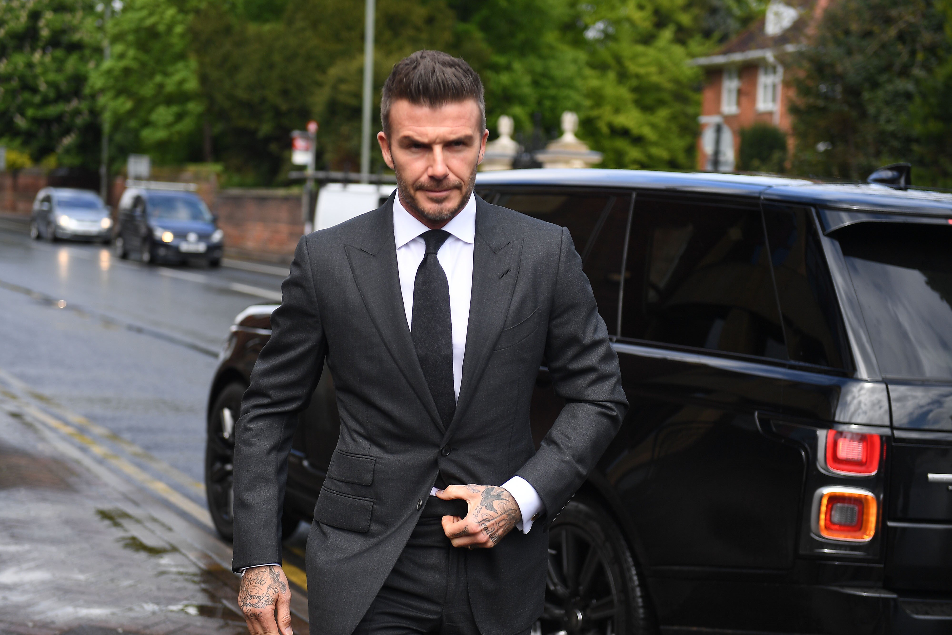 El pèssim look de David Beckham: tan lleig que fins i tot el multa la policia