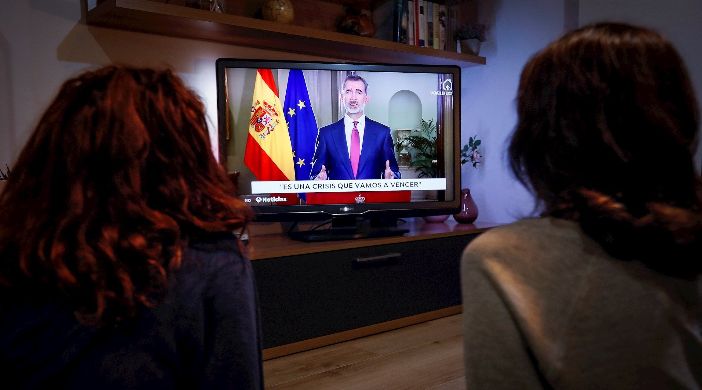 Felip incendia la TV pública: Telemadrid el critica i la censuren
