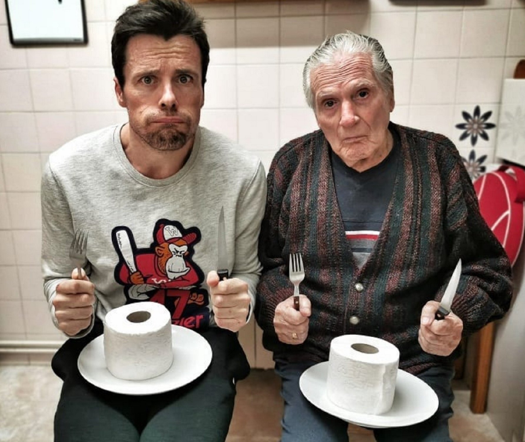El padre de un famoso actor catalán emociona con el confinamiento más conmovedor