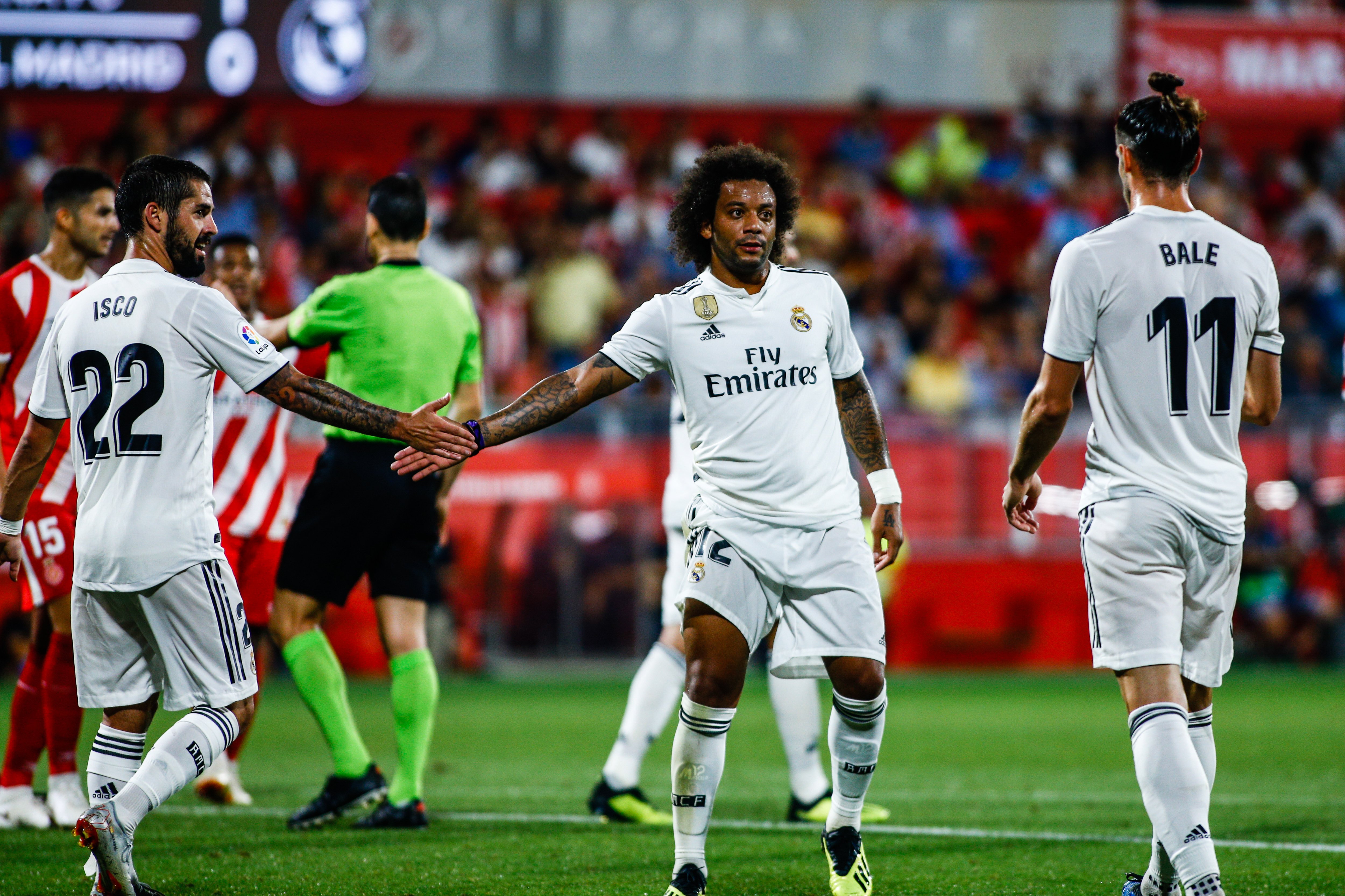 Jugador del R.Madrid con águila franquista, fotos de Franco y camiseta imperio