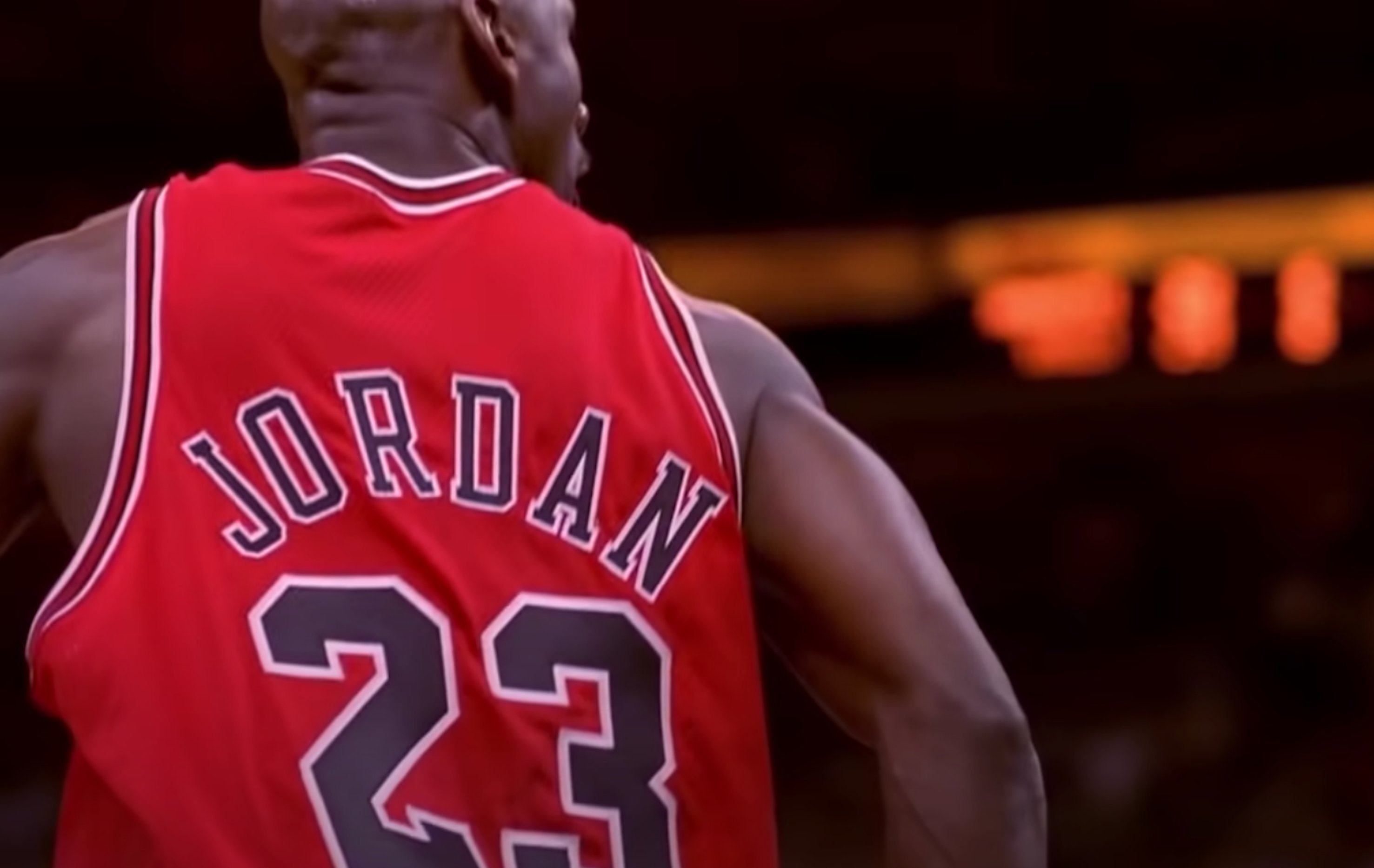 Sorprenent troballa sobre TV3 en el famós documental de Michael Jordan