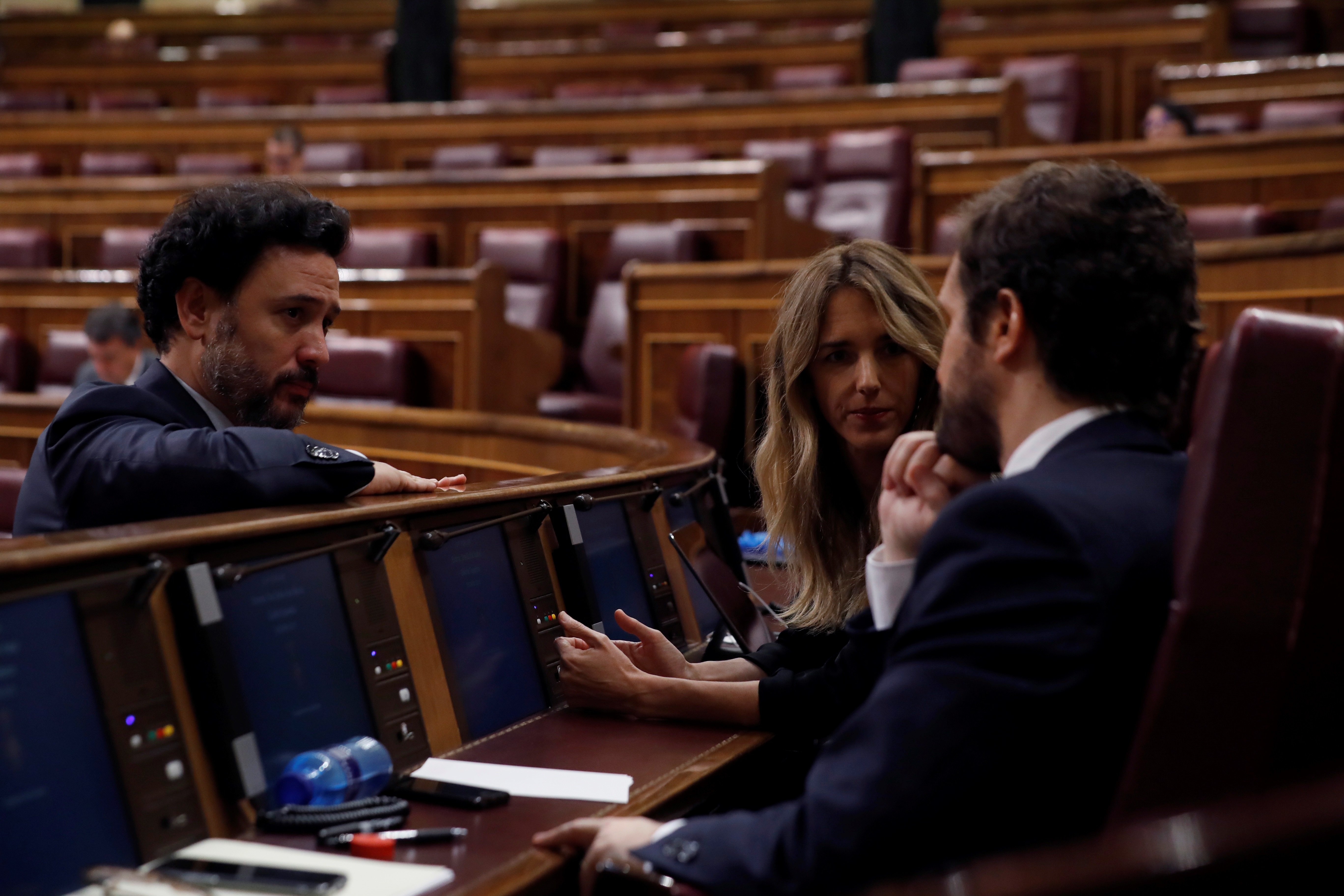 Casado y Cayetana, retratados: la imagen que demuestra un nuevo paripé del PP