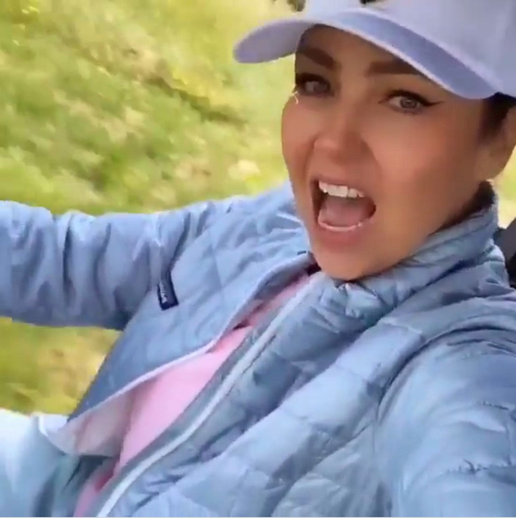 Thalía vuelve a revolucionar las redes con un viral: "¡Chingada madre! Qué pedo"