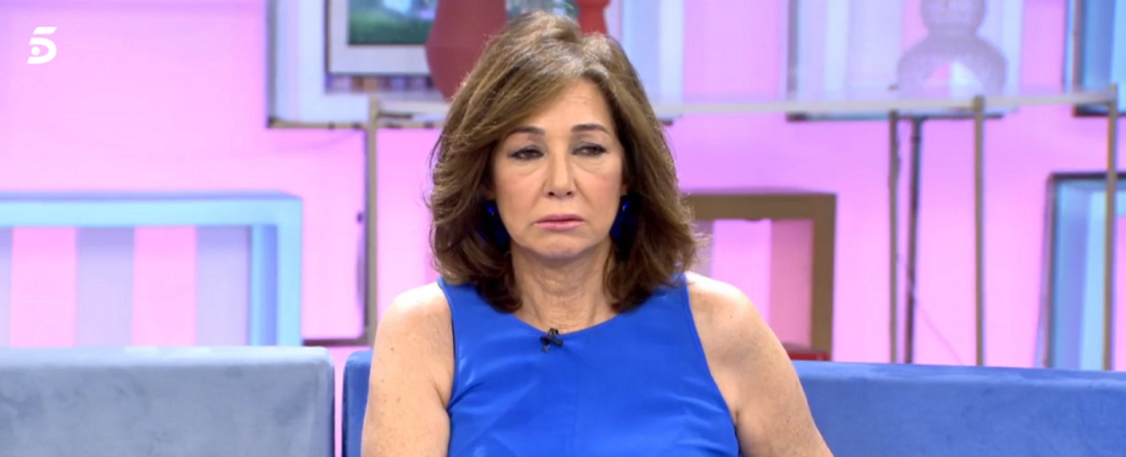 "¡Qué asco!": Aquesta és la cara d'Ana Rosa mirant un altre programa de T5