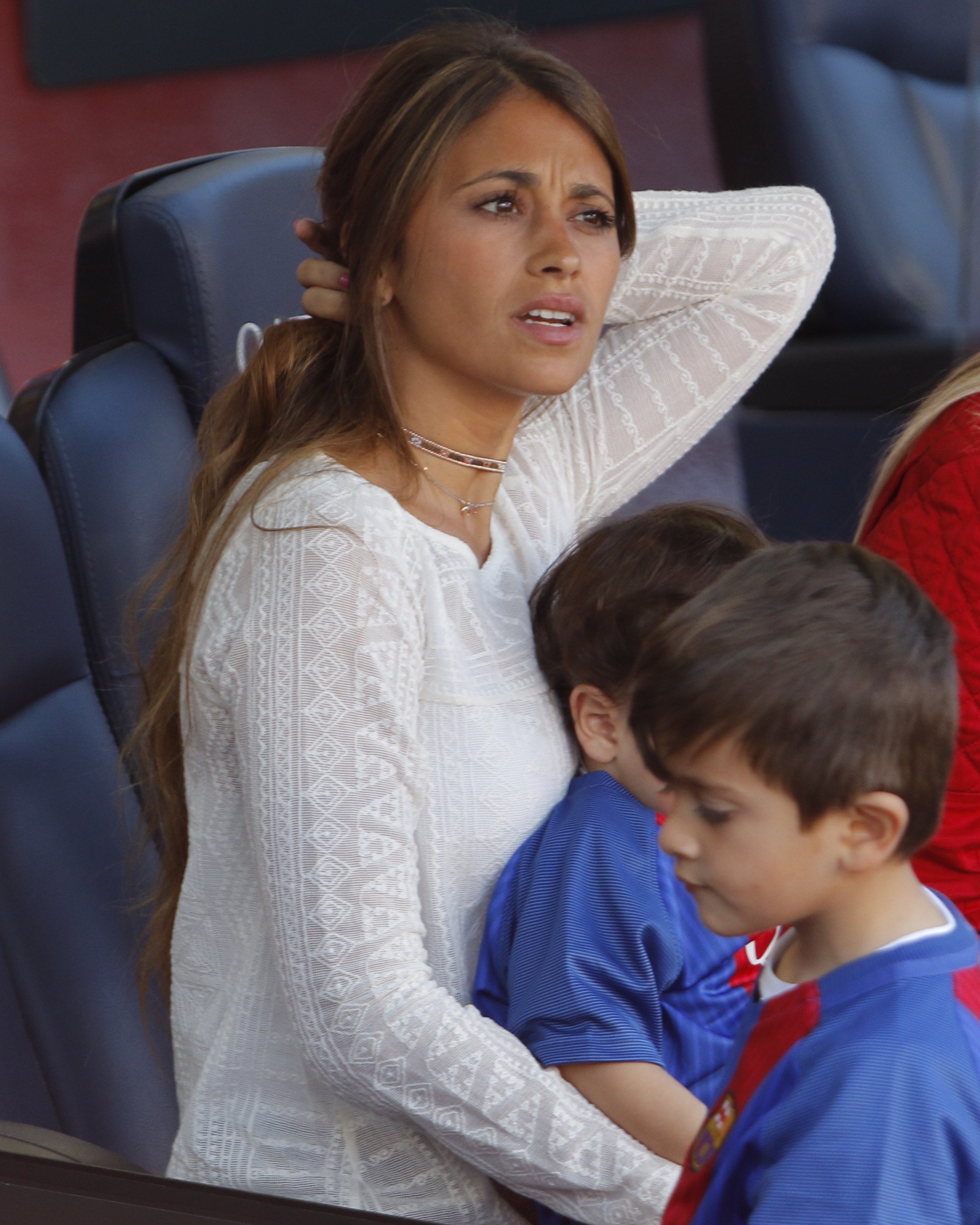 IMÁGENES INÉDITAS Antonella llorando a lágrima viva en la boda con Leo Messi