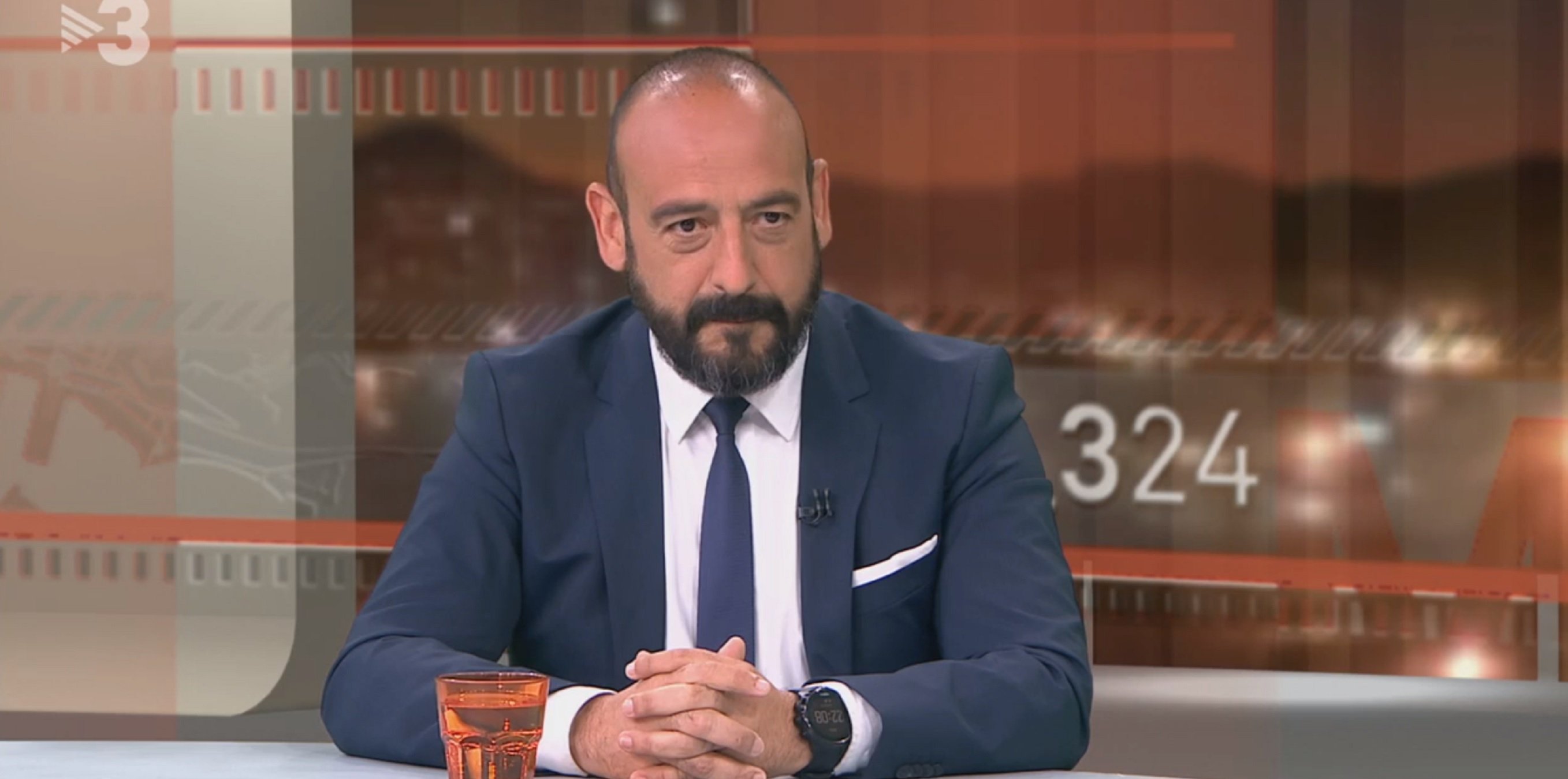Famosíssim presentador de TV3 retuiteja "Puta Espanya" i Jordi Cañas explota