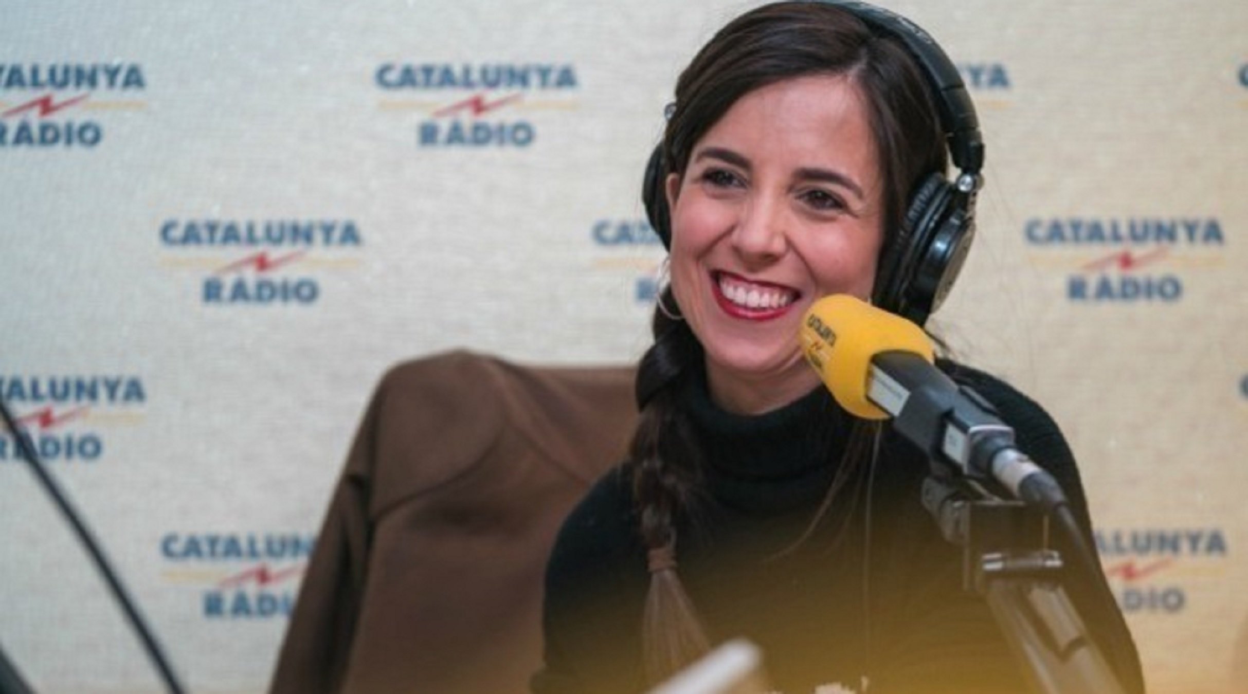 Comentarios machistas sobre Laura Rosel: revuelo con una foto de Catalunya Ràdio