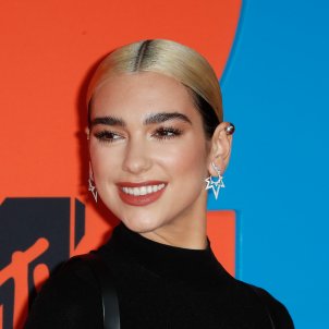 El vestido tendencia de Dua Lipa que enamora a Kendall Jenner
